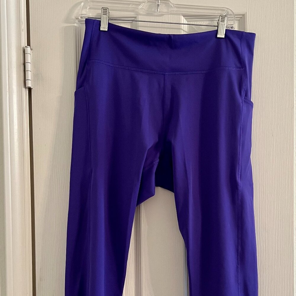 *New without tags* Tek Gear 7/8 Leggings - XXL